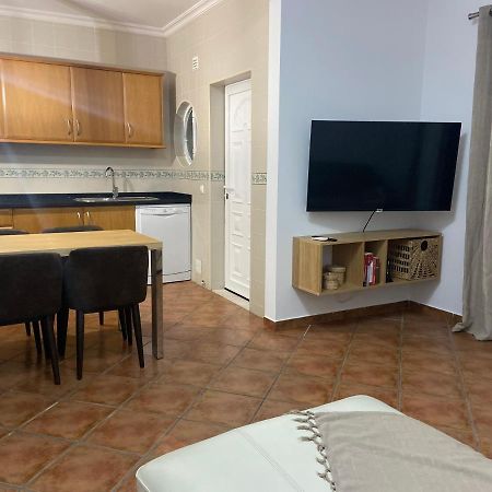 Parra Home Holidays - Close To Gale Beach Guia  Exteriör bild