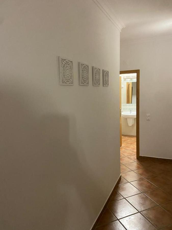 Parra Home Holidays - Close To Gale Beach Guia  Exteriör bild